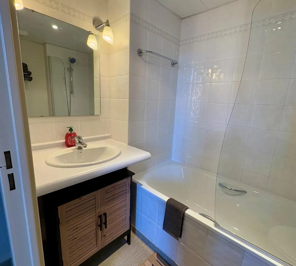 Studio Cosy A Deux Pas Du Sanctuaire Lourdes Lägenhet